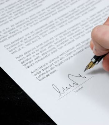 vendre une PME à remettre en Suisse : anticiper, valoriser et vendre son entreprise